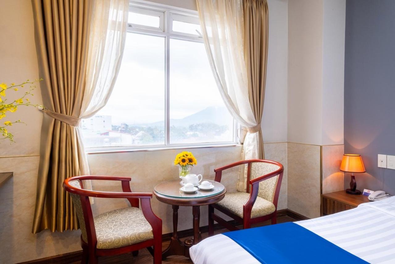 Sandals Hotel Bảo Lộc Exterior photo